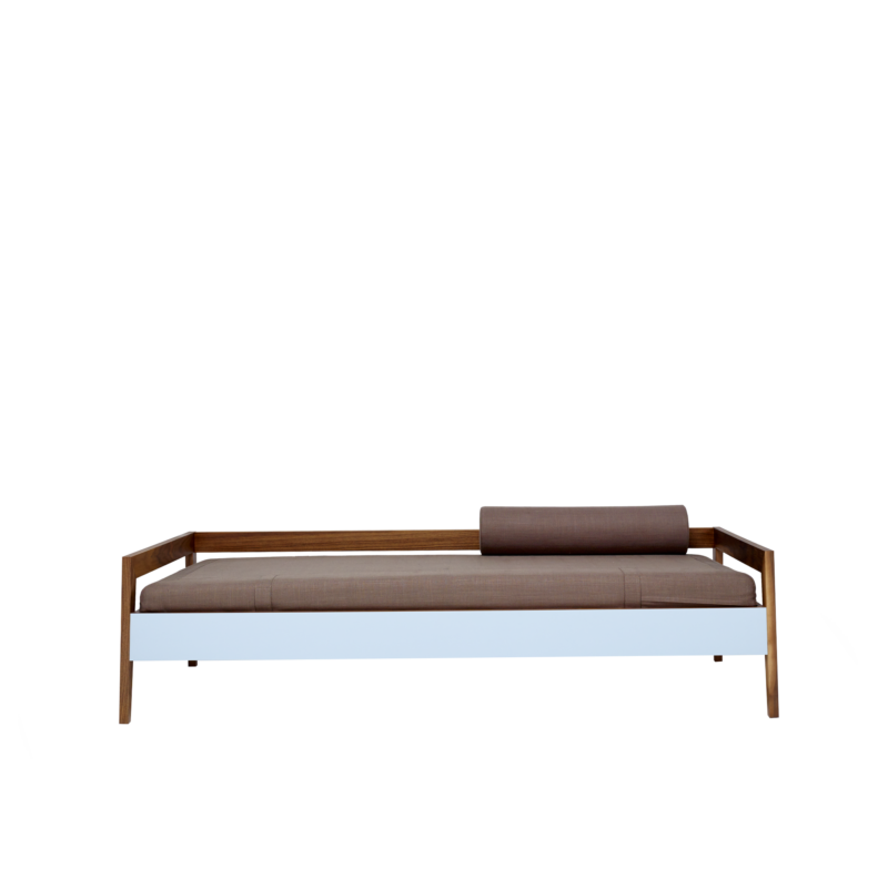 child's bed / daybed - large
